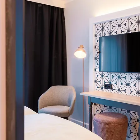 Garner By Ihg Отель 3*